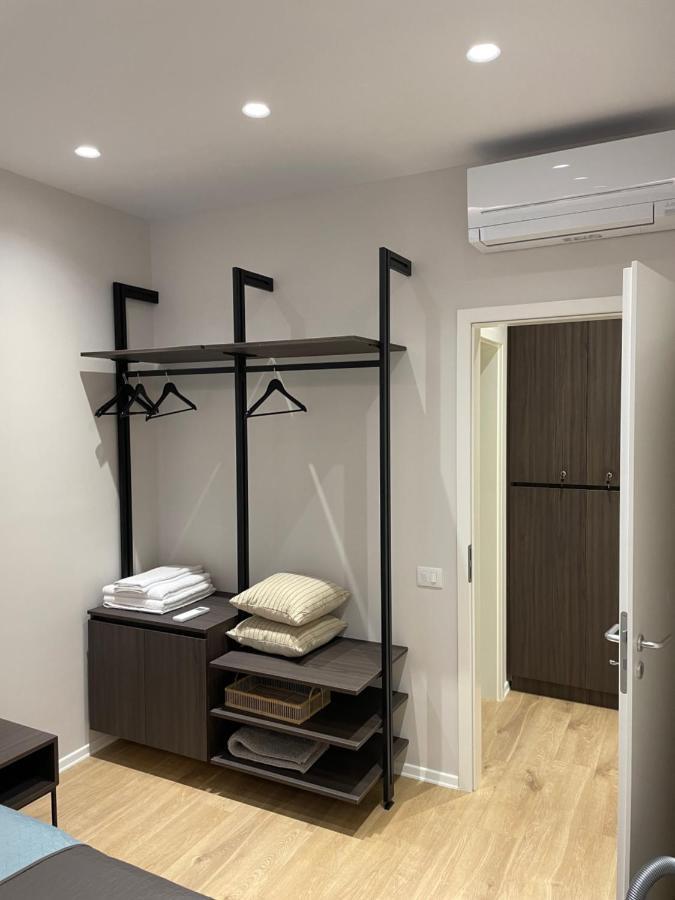 New Brilant Apartment Tirana Eksteriør billede